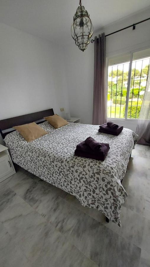 Piso Miraflores ลากาลาเดมิฮาส ภายนอก รูปภาพ