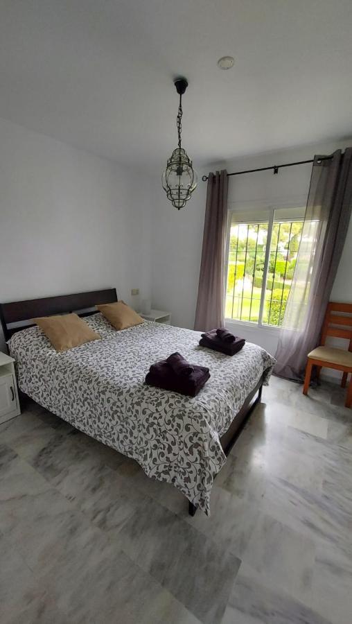 Piso Miraflores ลากาลาเดมิฮาส ภายนอก รูปภาพ