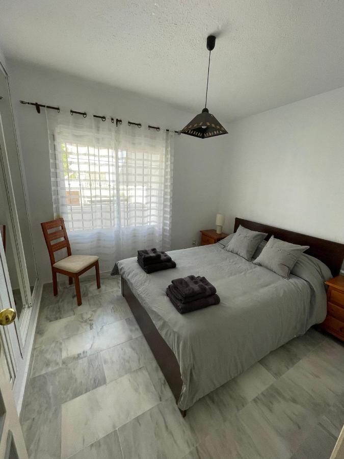 Piso Miraflores ลากาลาเดมิฮาส ภายนอก รูปภาพ